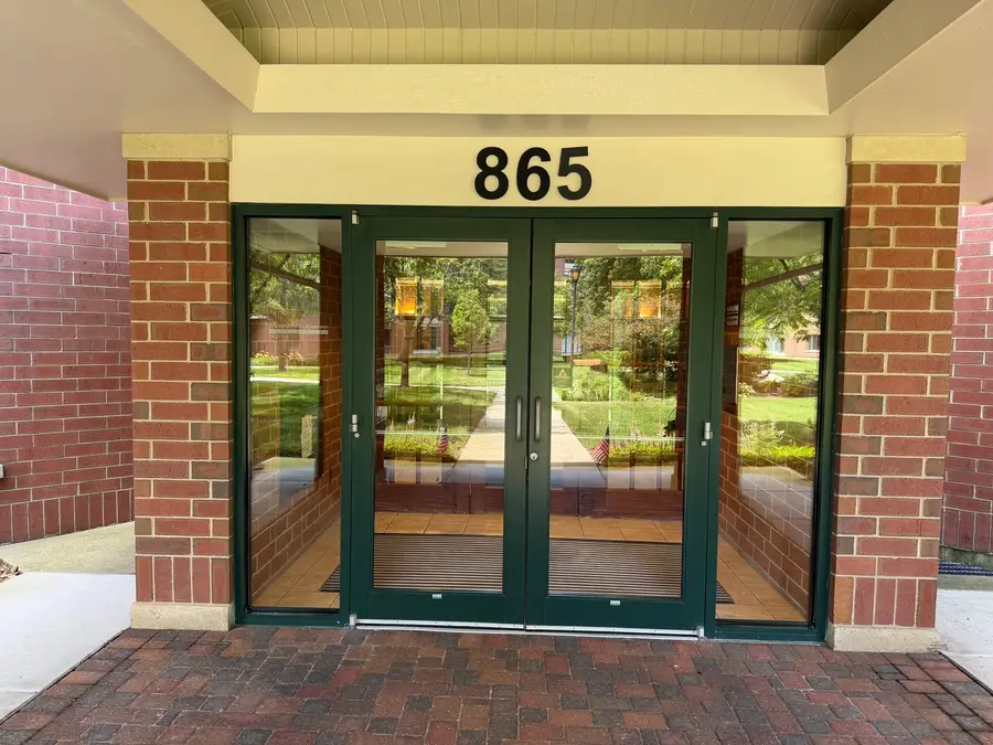 865 E 22nd Street #222B, Lombard, IL 60148 - #3