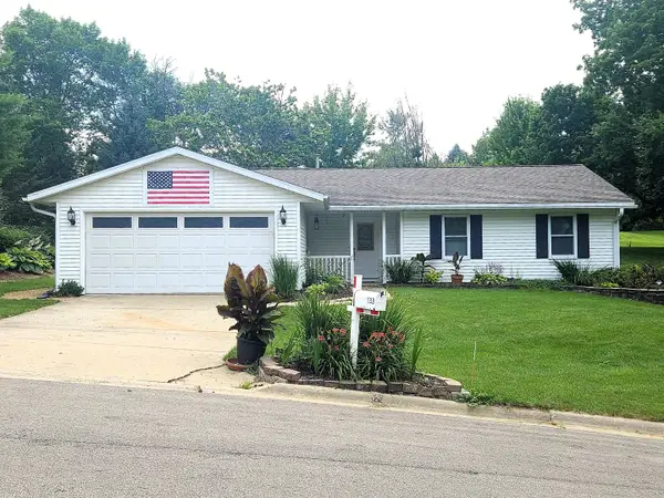 133 Fieldstone Lane, Dixon, IL 61021