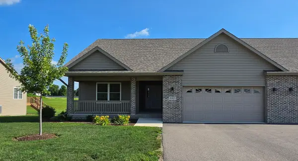 735 Yingling Drive, Dixon, IL 61021