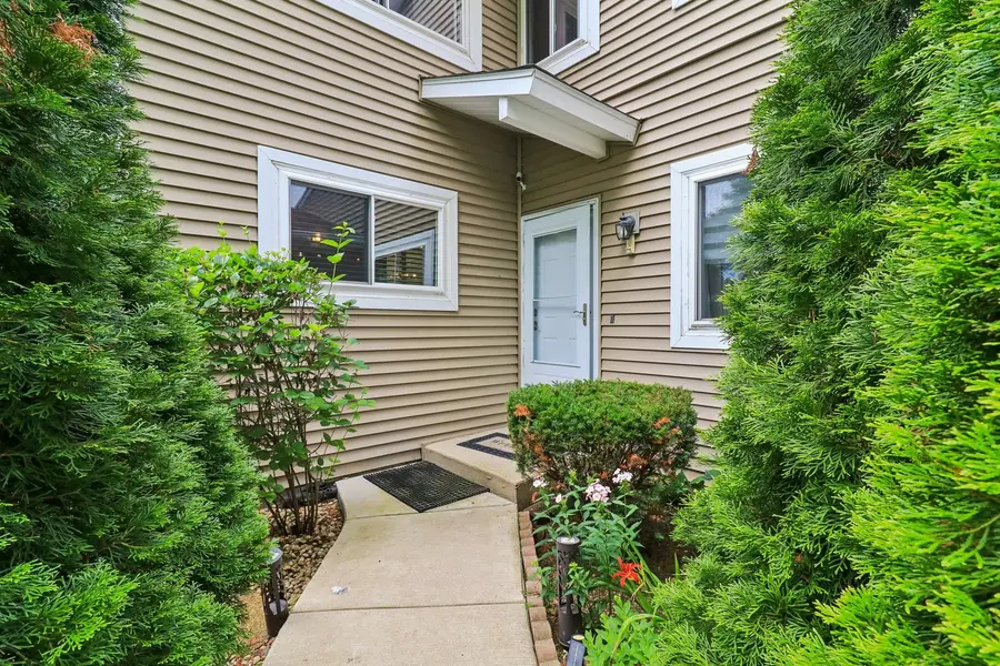 201 Colony Court, Vernon Hills, IL 60061 - #3