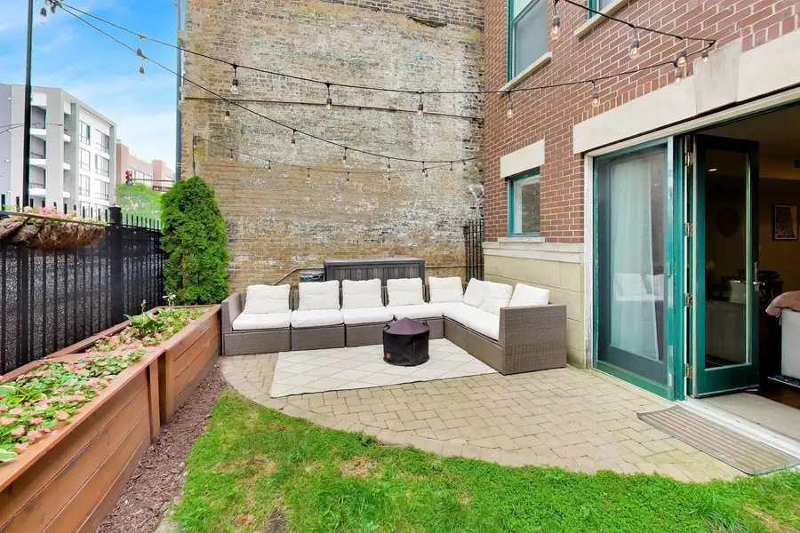 2303 W Chicago Avenue #1, Chicago, IL 60622 - #2
