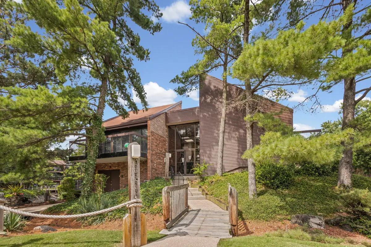 14517 Sussex Court #PH3, Oak Forest, IL 60452 - #1
