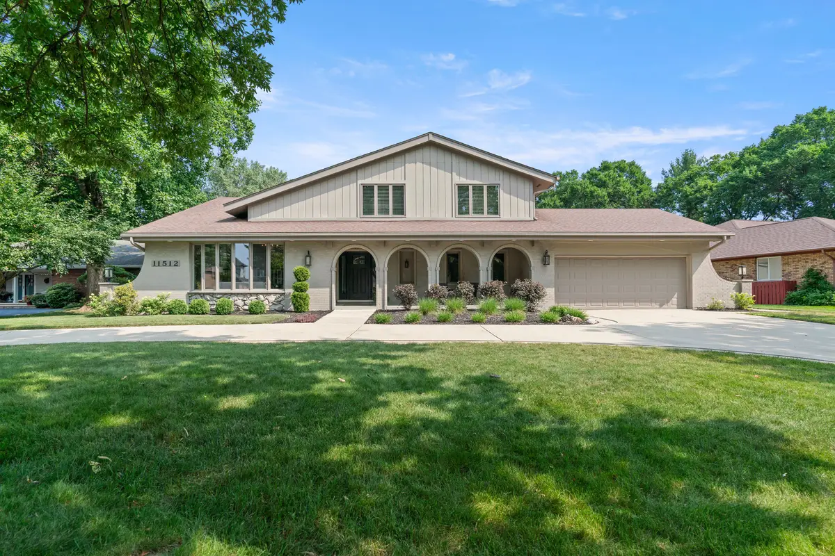 11512 Woodglen Lane, Burr Ridge, IL 60527 - #1