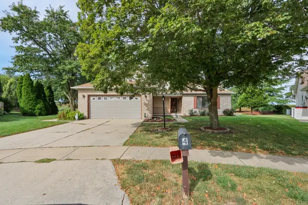 4 Redwing Court, Savoy, IL 61874