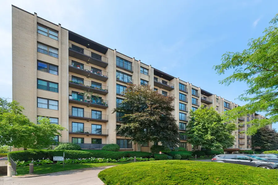4601 W Touhy Avenue #408, Lincolnwood, IL 60712 - #2