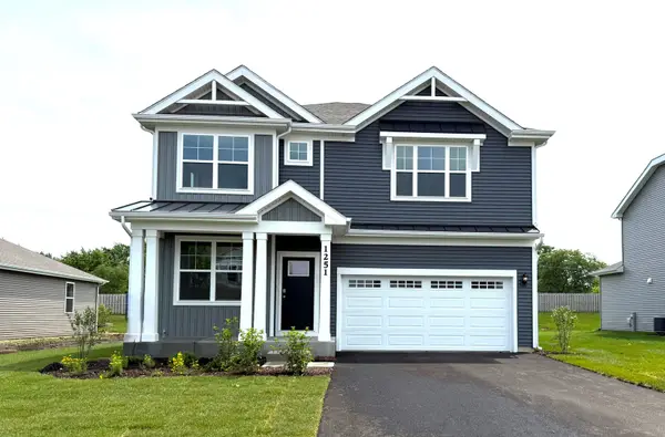 1251 Tiger Lily Drive, Bartlett, IL 60103