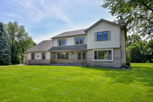 6N584 Juniper Court, St. Charles, IL 60175