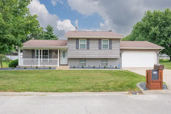520 Cottonwood Drive, Salem, IL 62881
