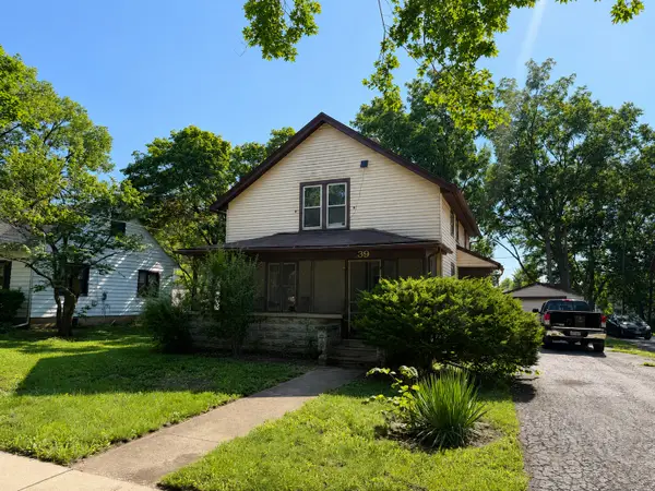 39 Park Street, Oswego, IL 60543