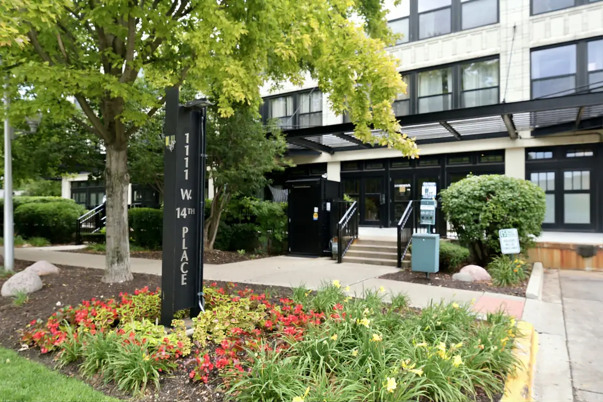 Address Withheld By Seller, Chicago, IL 60608 - #1