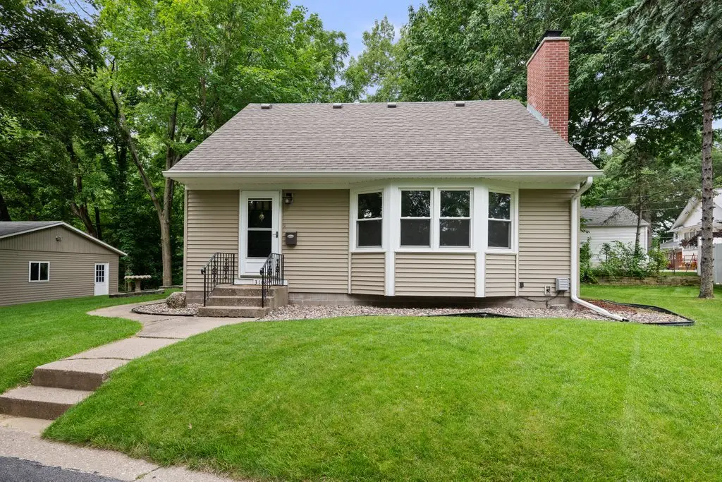 3108 12th Avenue, Moline, IL 61265 - #1