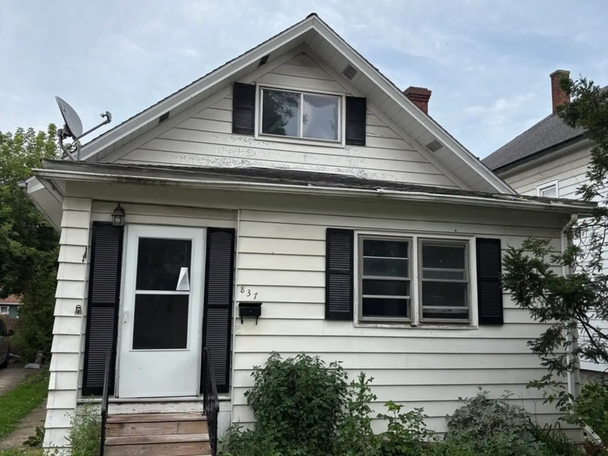 837 Hickory Street, Waukegan, IL 60085 - #1