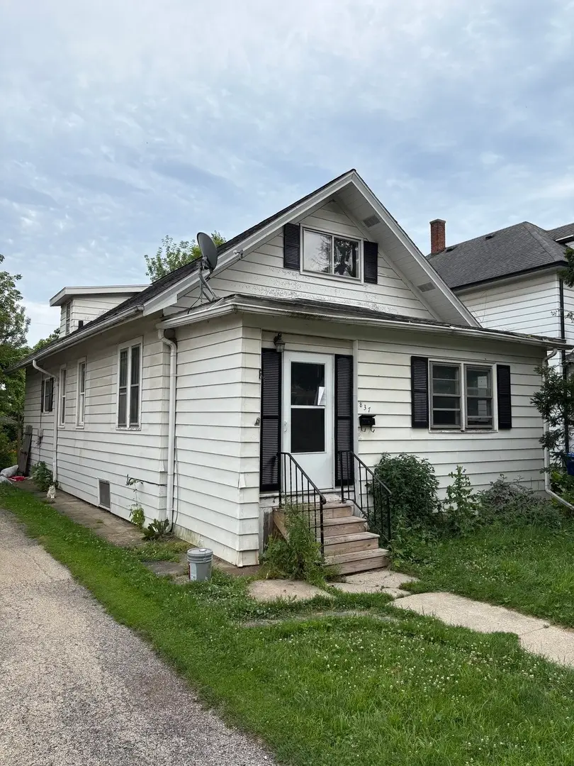 837 Hickory Street, Waukegan, IL 60085 - #2