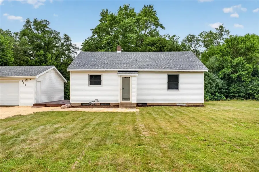 802 Darwin Drive, Machesney Park, IL 61115 - #2