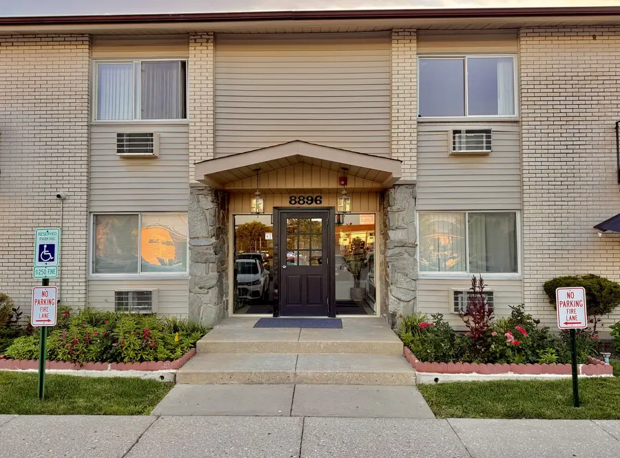 8896 David Place #201A, Des Plaines, IL 60016 - #2