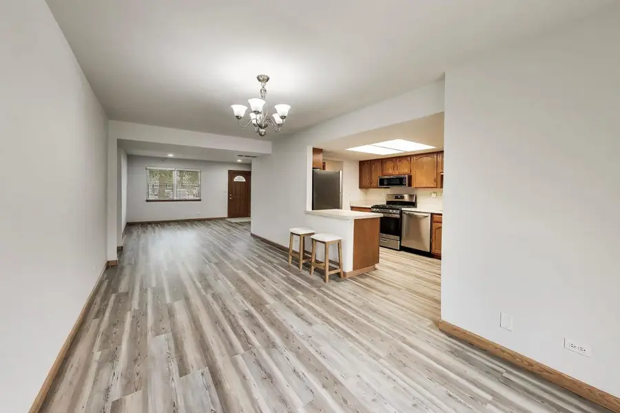 816 Mansfield Court, Schaumburg, IL 60194 - #3