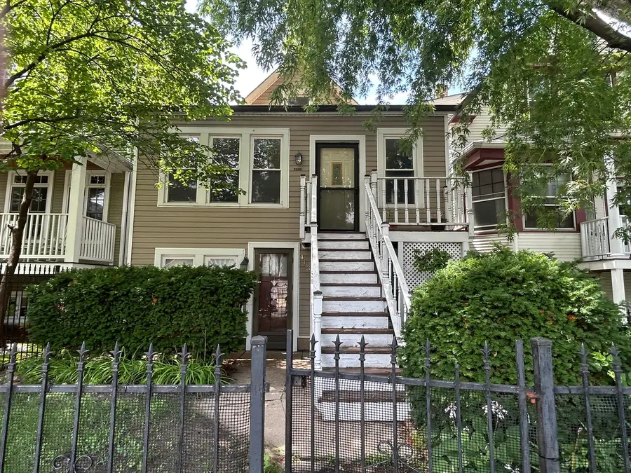 4136 N Bell Avenue, Chicago, IL 60618 - #2