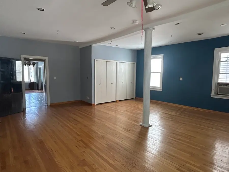 4136 N Bell Avenue, Chicago, IL 60618 - #3