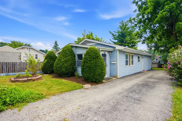 Address Withheld By Seller, Aurora, IL 60505