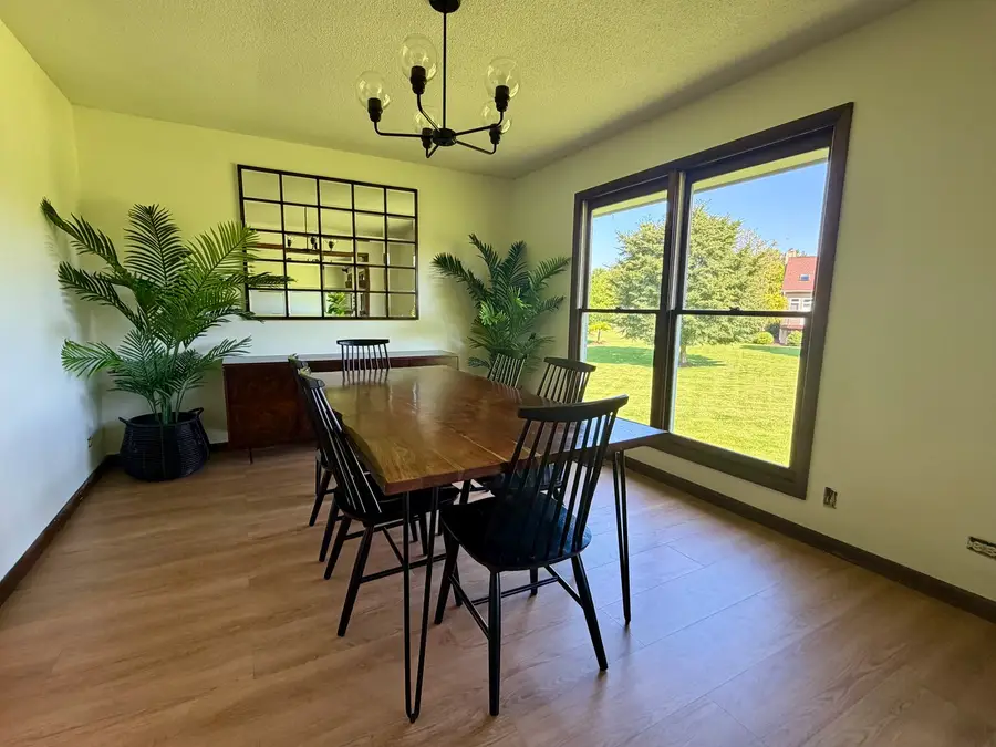 195 Clover Hill Lane, North Barrington, IL 60010 - #3