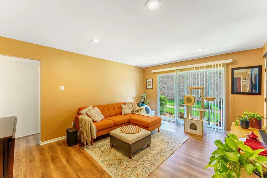884 S Plum Grove Road #111, Palatine, IL 60067 - #3