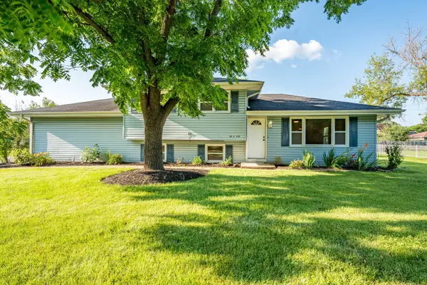 28W520 Lester Street, West Chicago, IL 60185