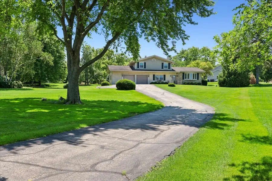 28771 W Park Drive, Barrington, IL 60010 - #2