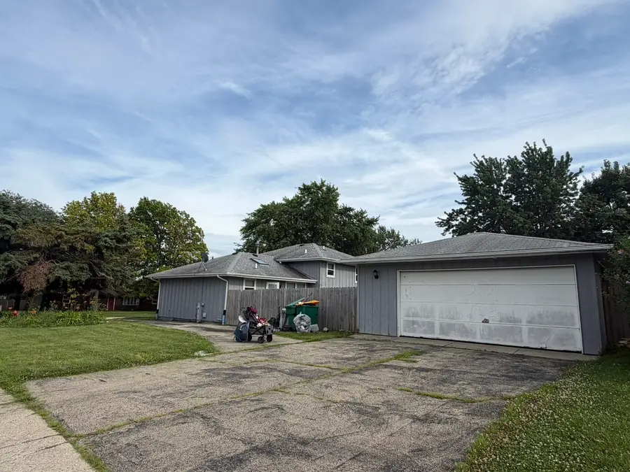 1337 Raymond Street, Joliet, IL 60431 - #2