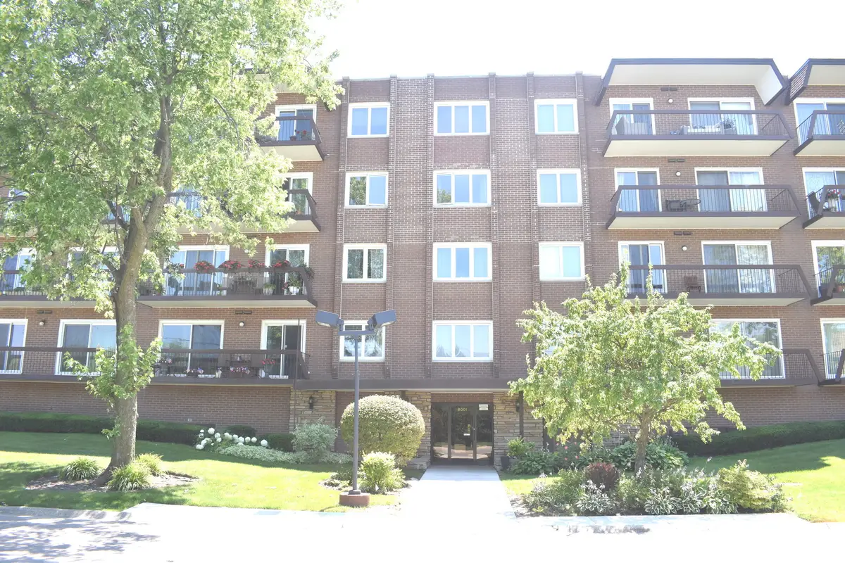 8001 W Courte Drive #310, Niles, IL 60714 - #1