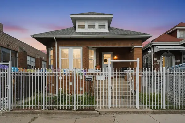 5944 S Albany Avenue, Chicago, IL 60629