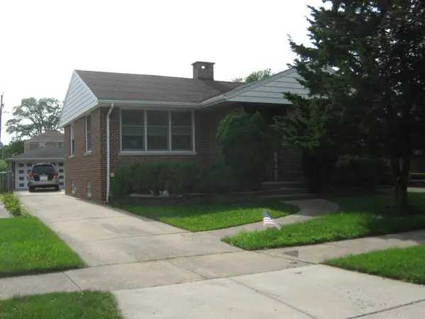 2516 S 7th Avenue, North Riverside, IL 60546