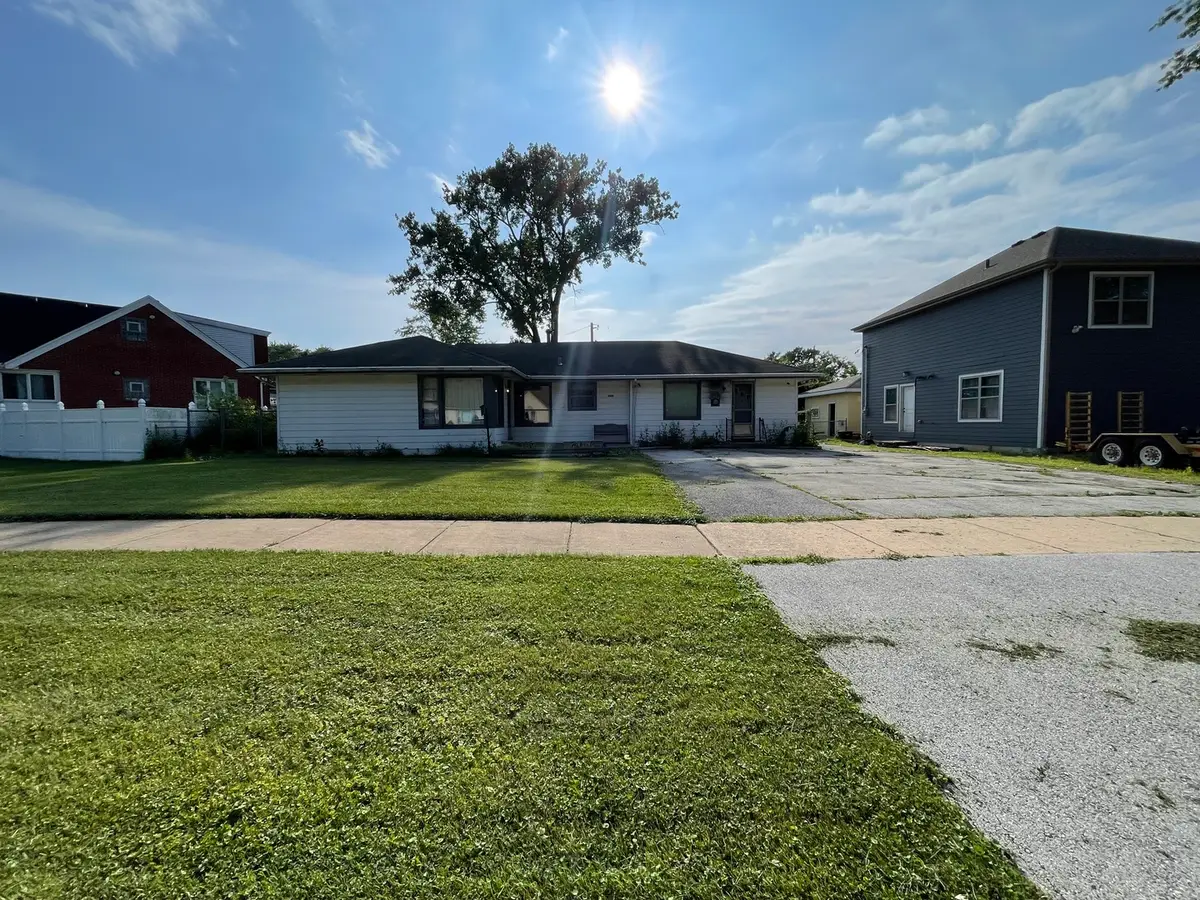 8212 Mulligan Avenue, Burbank, IL 60459 - #1