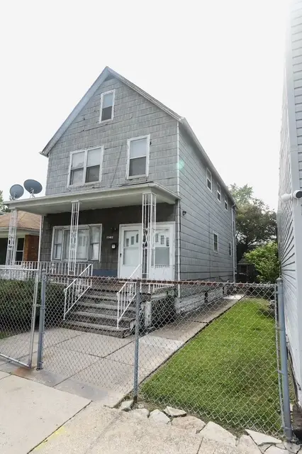12402 S Green Street, Calumet Park, IL 60827 - #3