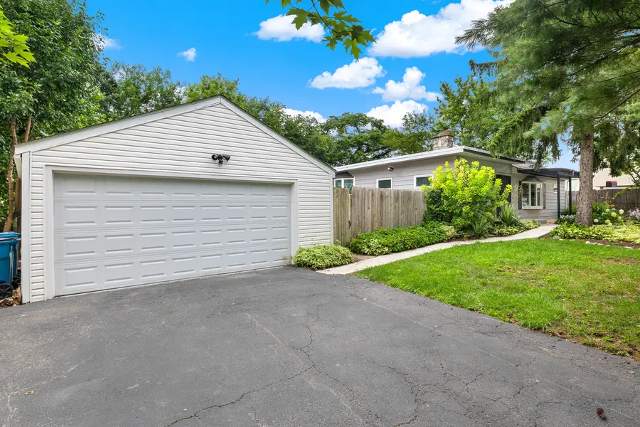 268 N Bonnie Brae Avenue, Elmhurst, IL 60126 - #2