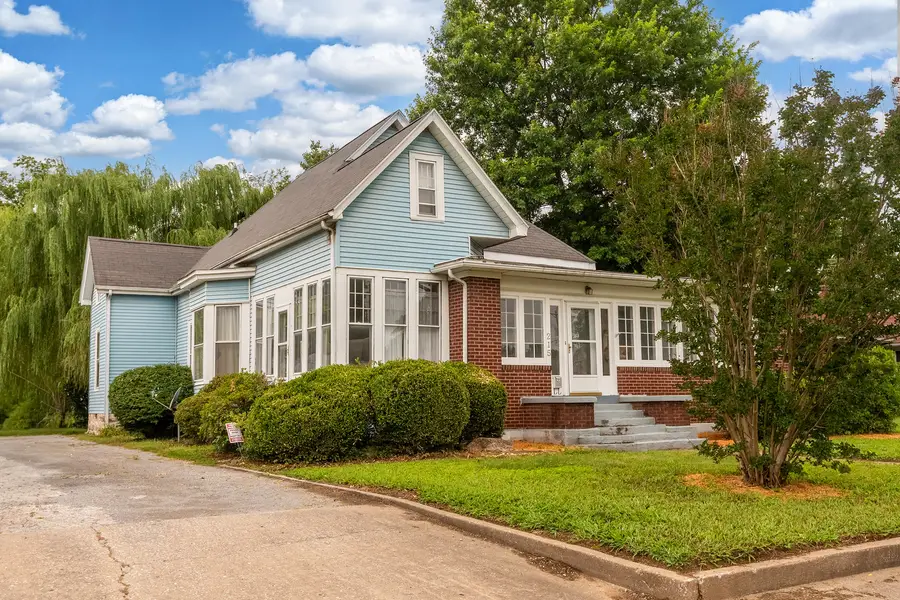 215 S 20th Street, Murphysboro, IL 62966 - #3