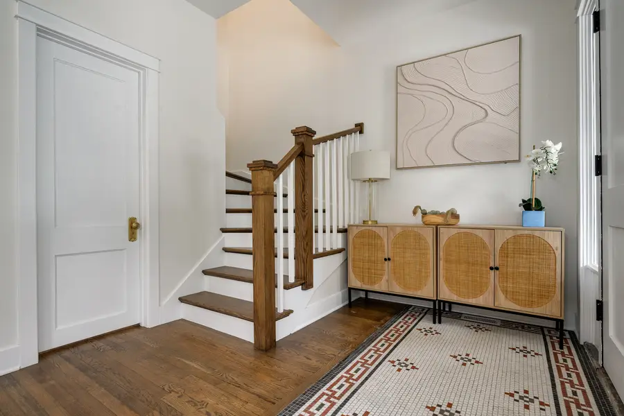 1907 W Berwyn Avenue, Chicago, IL 60640 - #2
