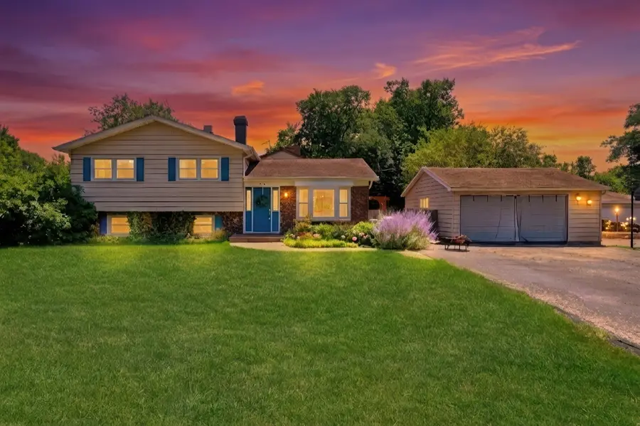 2420 SE Thornwood Drive, Lindenhurst, IL 60046 - #2