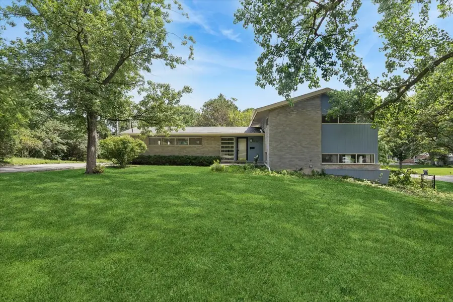 1958 Castlewood Road, Highland Park, IL 60035 - #2