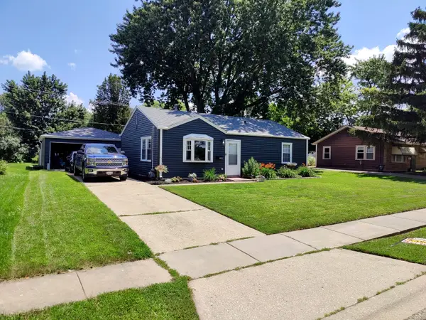 1604 Burry Circle Drive, Crest Hill, IL 60403