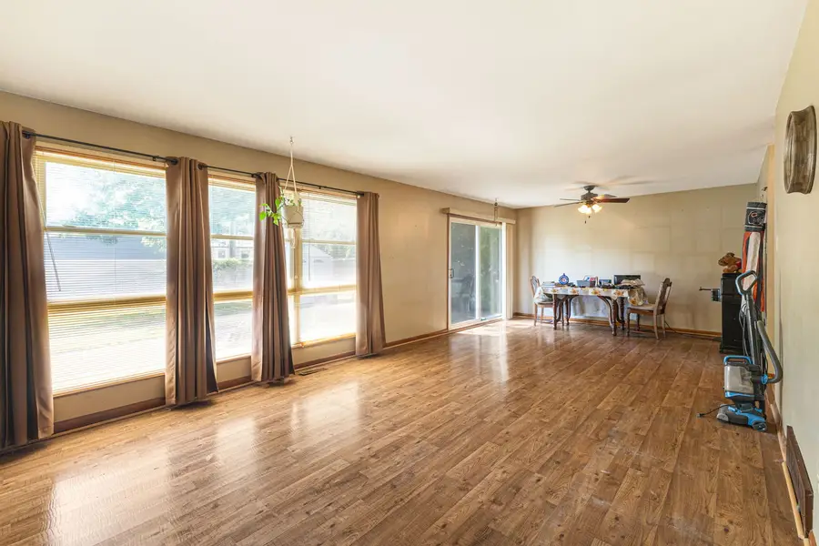 39 Arapaho Drive, Thornton, IL 60476 - #3