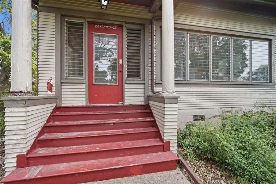 312 W 5th Street, Gridley, IL 61744 - #2
