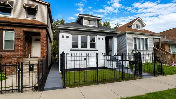 6818 S Wood Street, Chicago, IL 60636