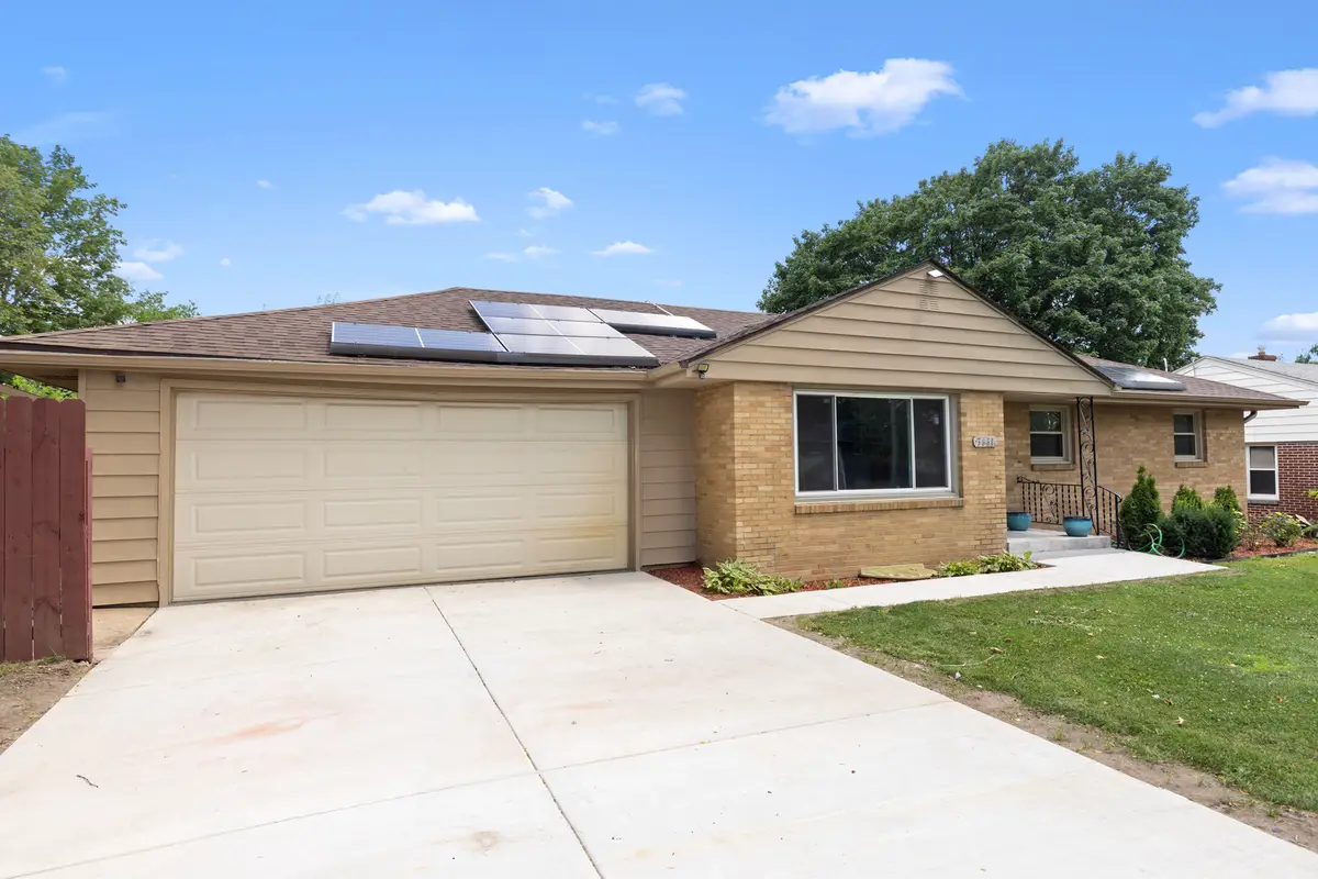 3631 Huffman Boulevard, Rockford, IL 61103 - #1
