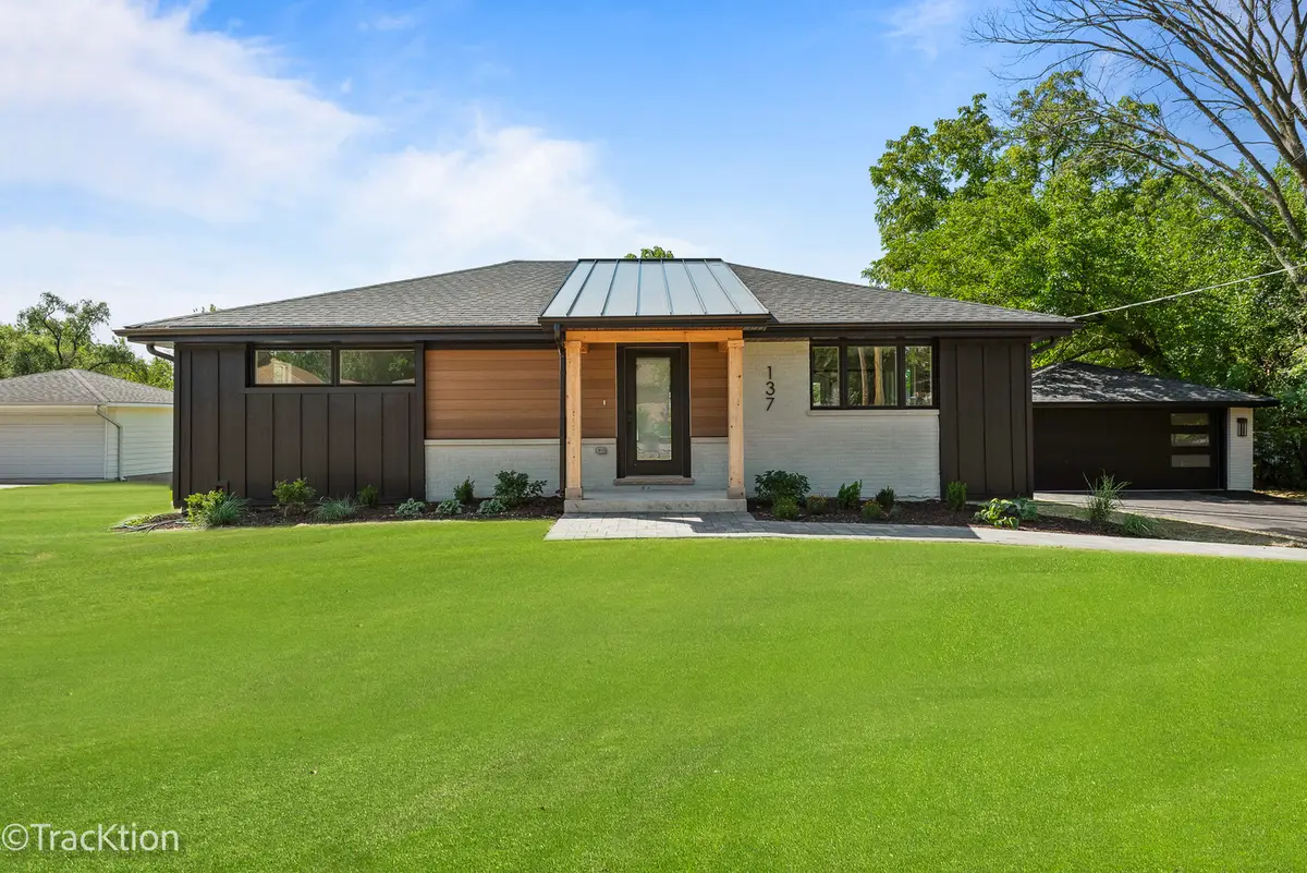 137 W Chicago Avenue, Downers Grove, IL 60515 - #1