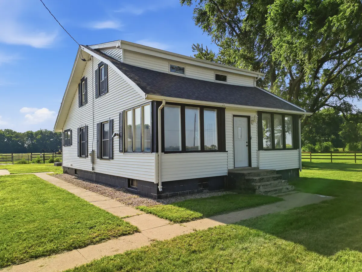 7630 Ridge Road, Rock Falls, IL 61071 - #1