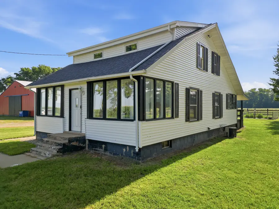7630 Ridge Road, Rock Falls, IL 61071 - #3