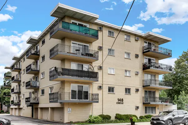 148 Circle Avenue #201, Forest Park, IL 60130