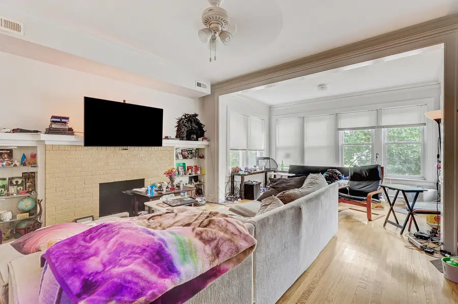 4621 N Lawndale Avenue, Chicago, IL 60625 - #3