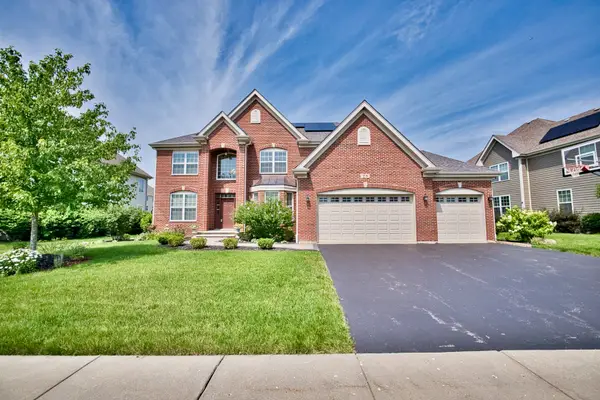 29 N Empress Drive, Hawthorn Woods, IL 60047