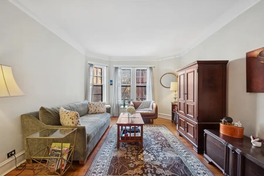 728 1/2 Hinman Avenue #2S, Evanston, IL 60202 - #2